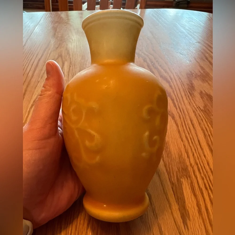 Vintage Avon Amber Spring Bouquet Fragranced Vase